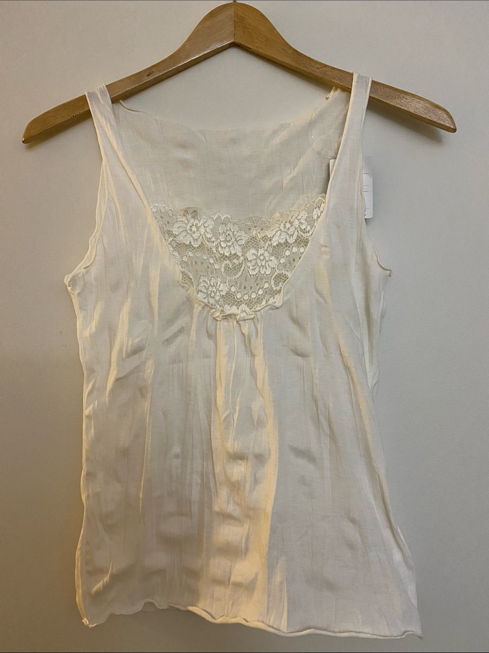 Brand new Lace Trim Sleeveless Camisole - Cream